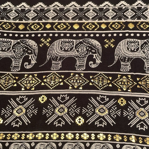 23 Love Street Elephant Print Long sleeve Top with Crochet Fringe Hemline - Picture 9 of 11